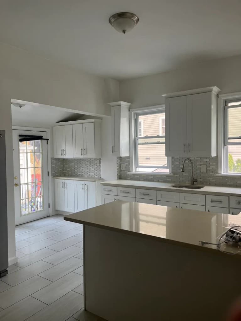 Move-In / Move-Out Cleaning